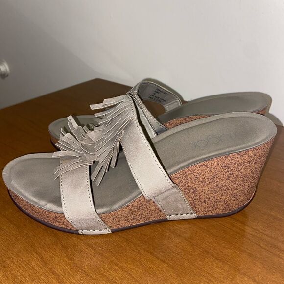 Sugar wedge sandals size 10 - Picture 3 of 7
